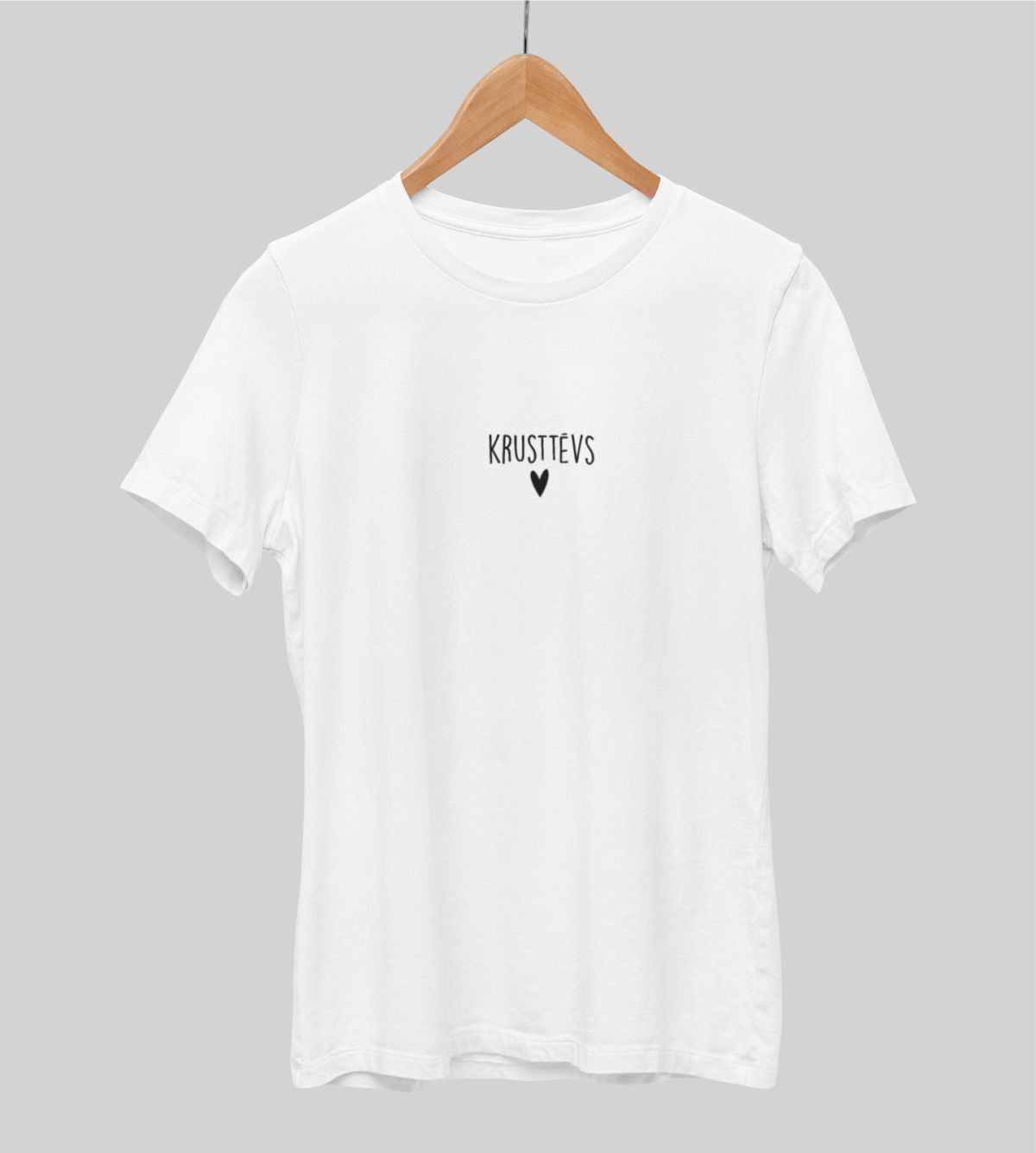 Balts UNISEX krekli "Krusttēvs ar sirsniņu"