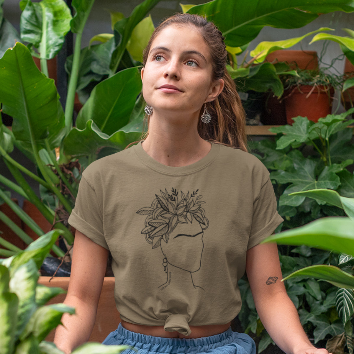 Haki UNISEX T-krekls Frīda