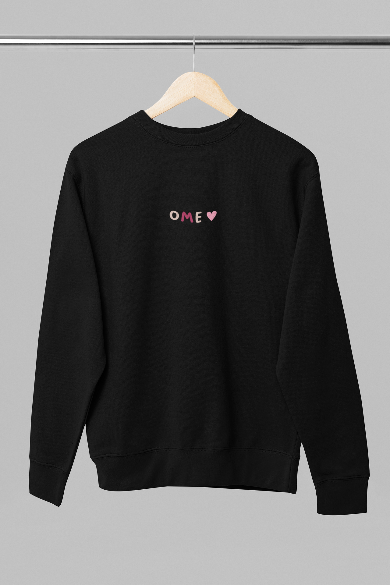 Melns UNISEX džemperis bez kapuces "OME"