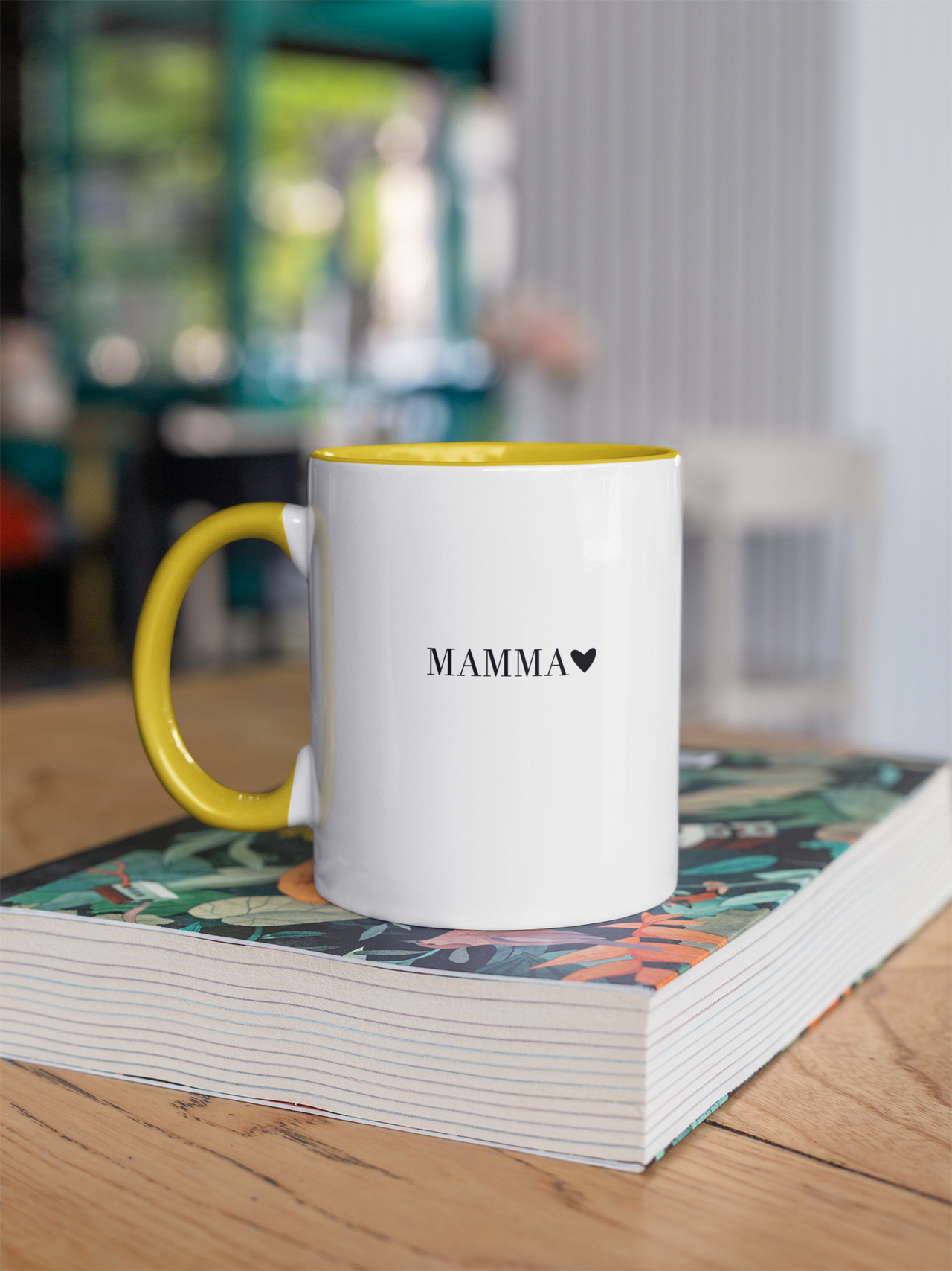 Krūze ar dzeltenu iekšpusi  "Mamma ar sirsniņu"