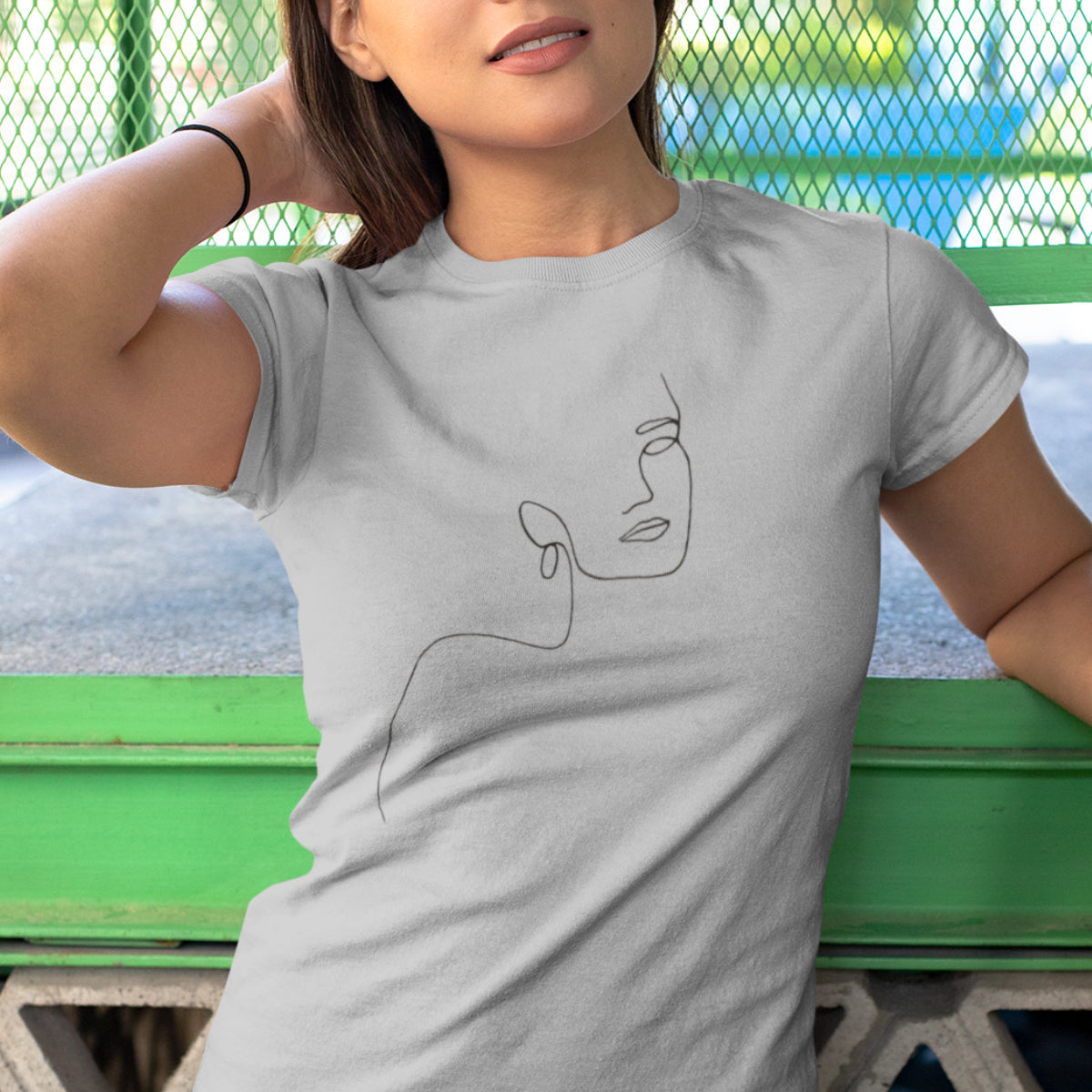 Pelēks melanžs UNISEX T-krekls Meitene