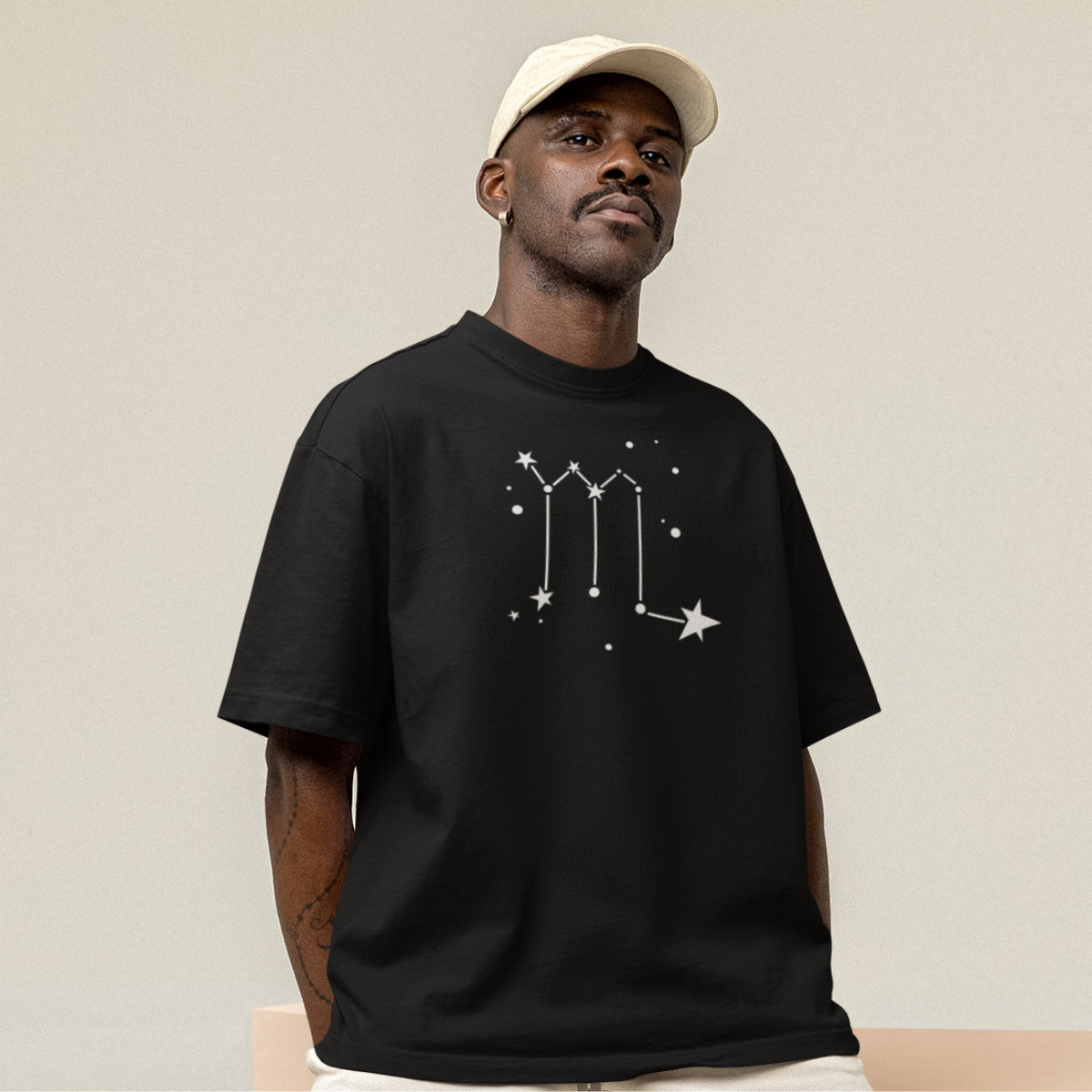 Melns UNISEX T-krekls Zodiaks Skorpions