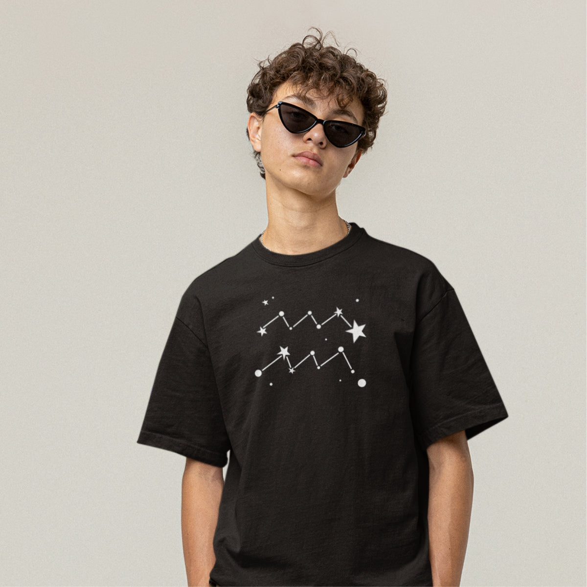 Melns UNISEX T-krekls Zodiaks Ūdensvīrs